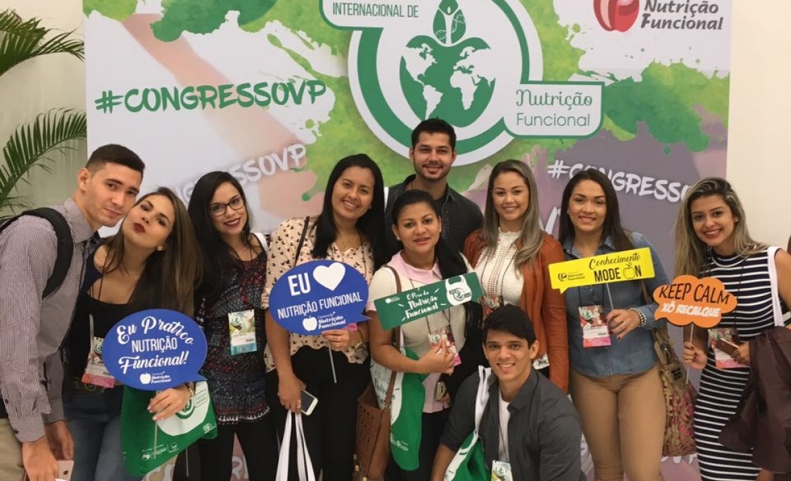 Alunos do Curso de NutriÃ§Ã£o participam de congresso internacional em SÃ£o Paulo