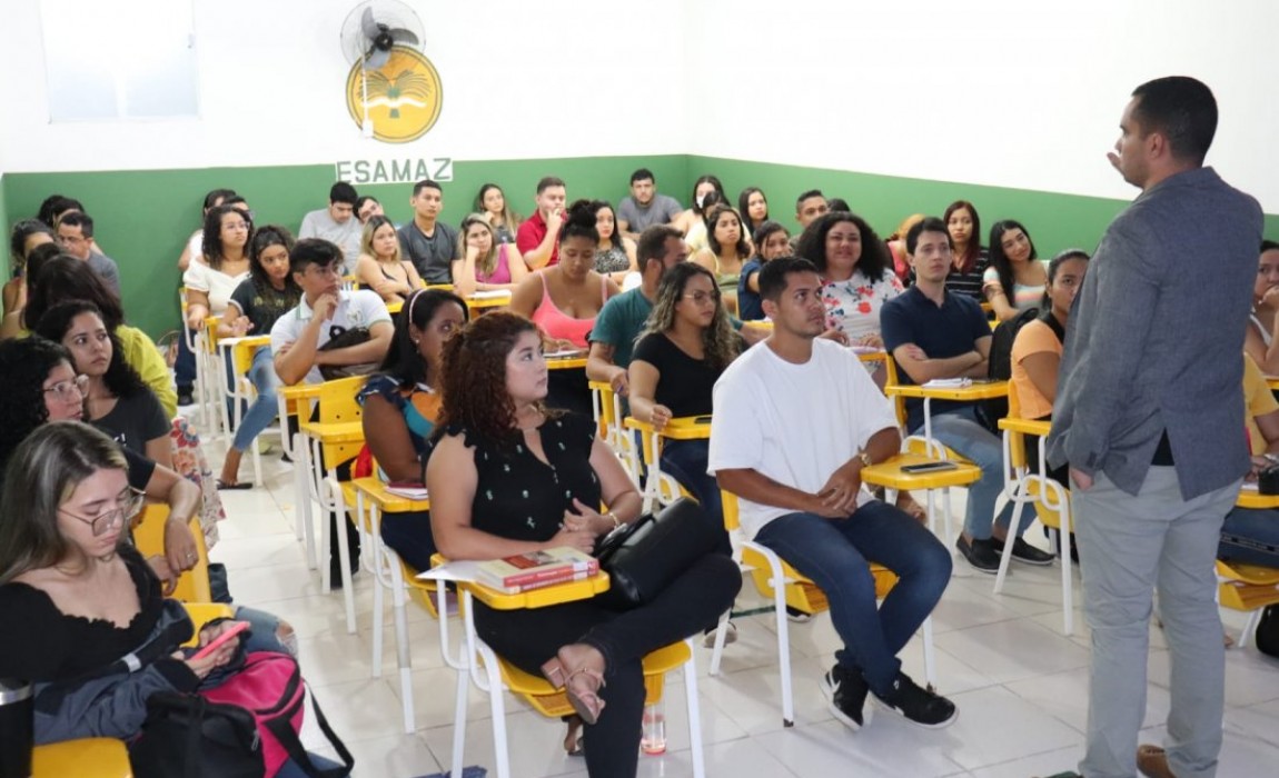 Acadêmicos de Fisioterapia da Uniesamaz participam de Oficina de Capacitação