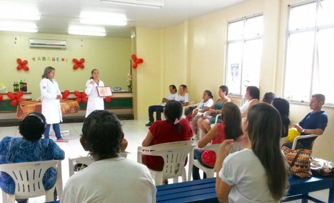 Alunos de Enfermagem realizam campanha de prevenção ao câncer em Belém
