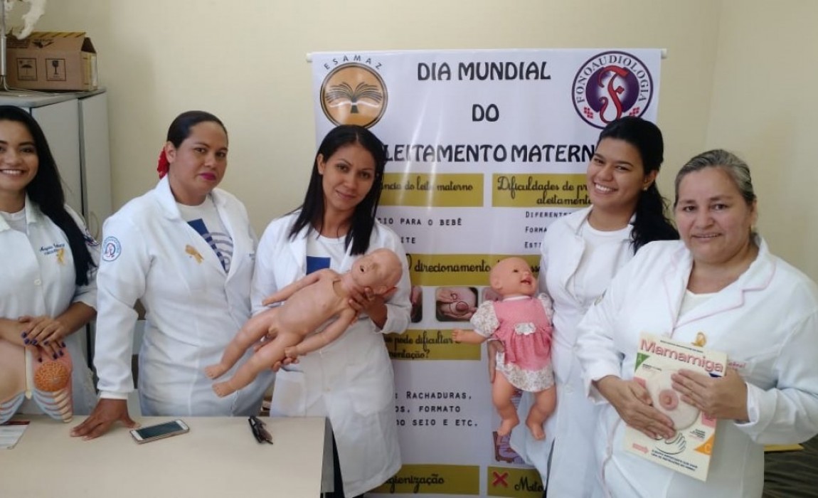Alunos de Fonoaudiologia da Esamaz participam de ação alusiva ao Dia Mundial do Aleitamento Materno