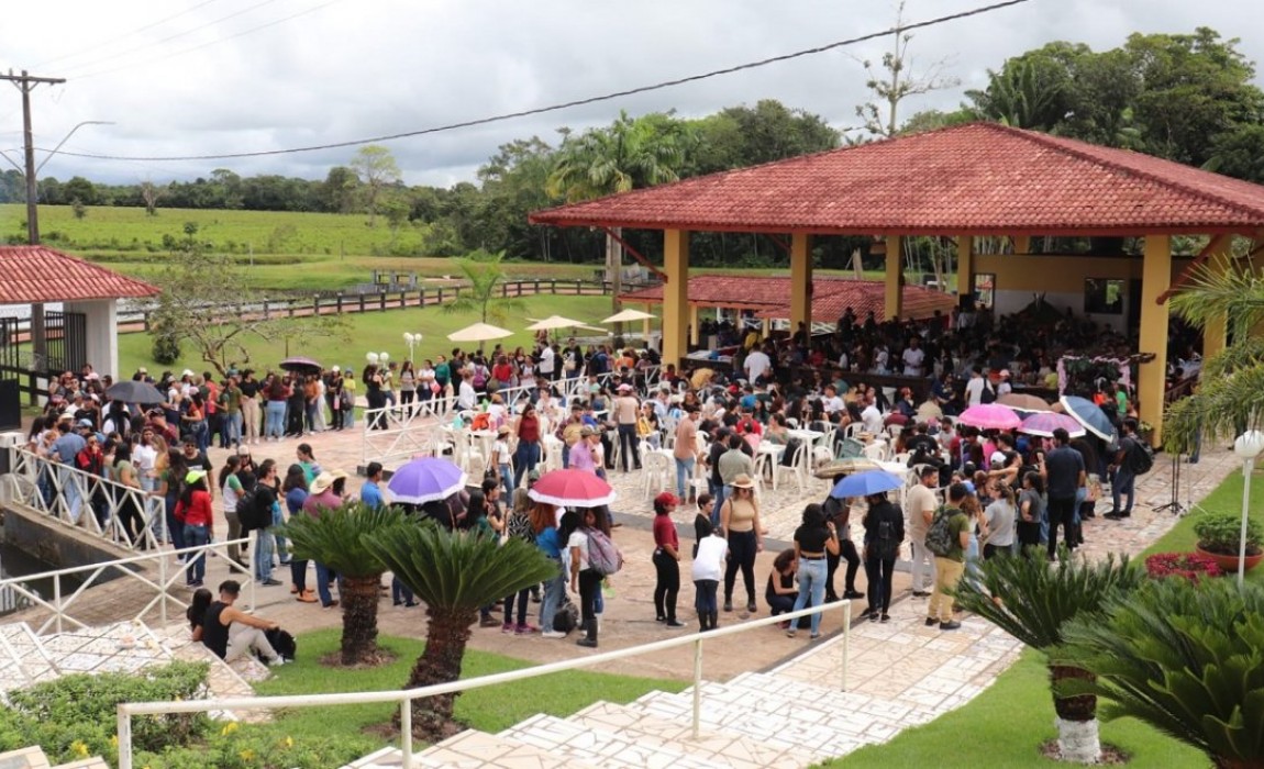 Dia de Campo do curso de Medicina Veterinária na UNIESAMAZ: Uma Jornada de Conhecimento e Parcerias