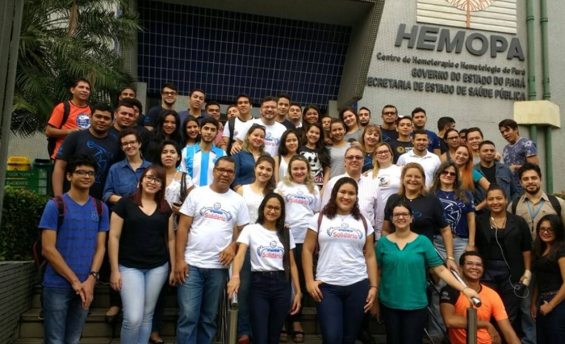 Curso de Psicologia da Esamaz promove trote solidário no Hemopa, em Belém
